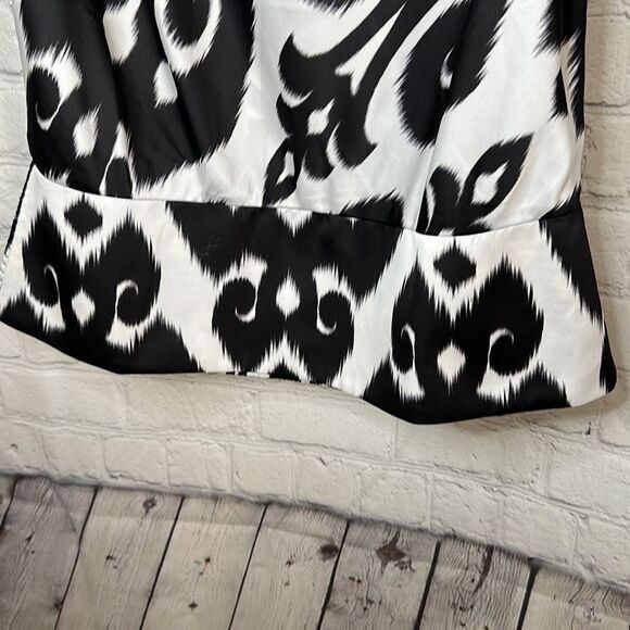 White House Black Market Beauty Star Cowl Sleeveless Blouse size small NEW - Picture 3 of 8